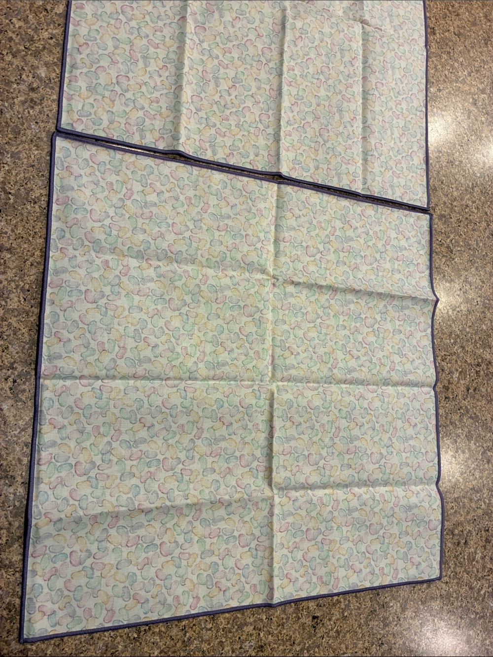 Longaberger Purple Jellybean Print Fabric Napkins - Set of 2 - Picture 14 of 17